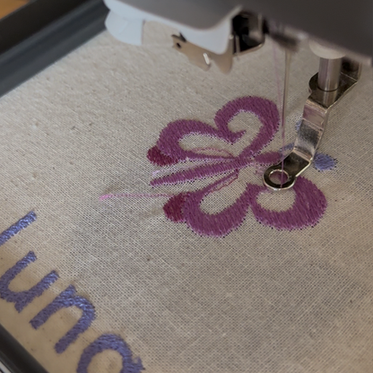 Brother satin-finish broderitråd – 612 Lyslilla